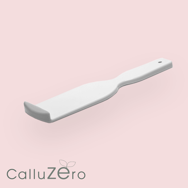Râpe pour la réalisation de la prestation Retrait des Callosités CalluZEro.